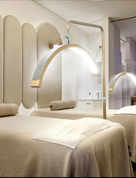 Gold Rhinestone Half-Moon Lash & Beauty Light (FT-Y16)